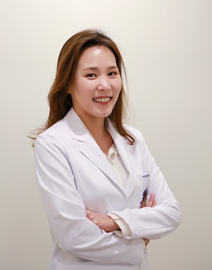 유정은 교수